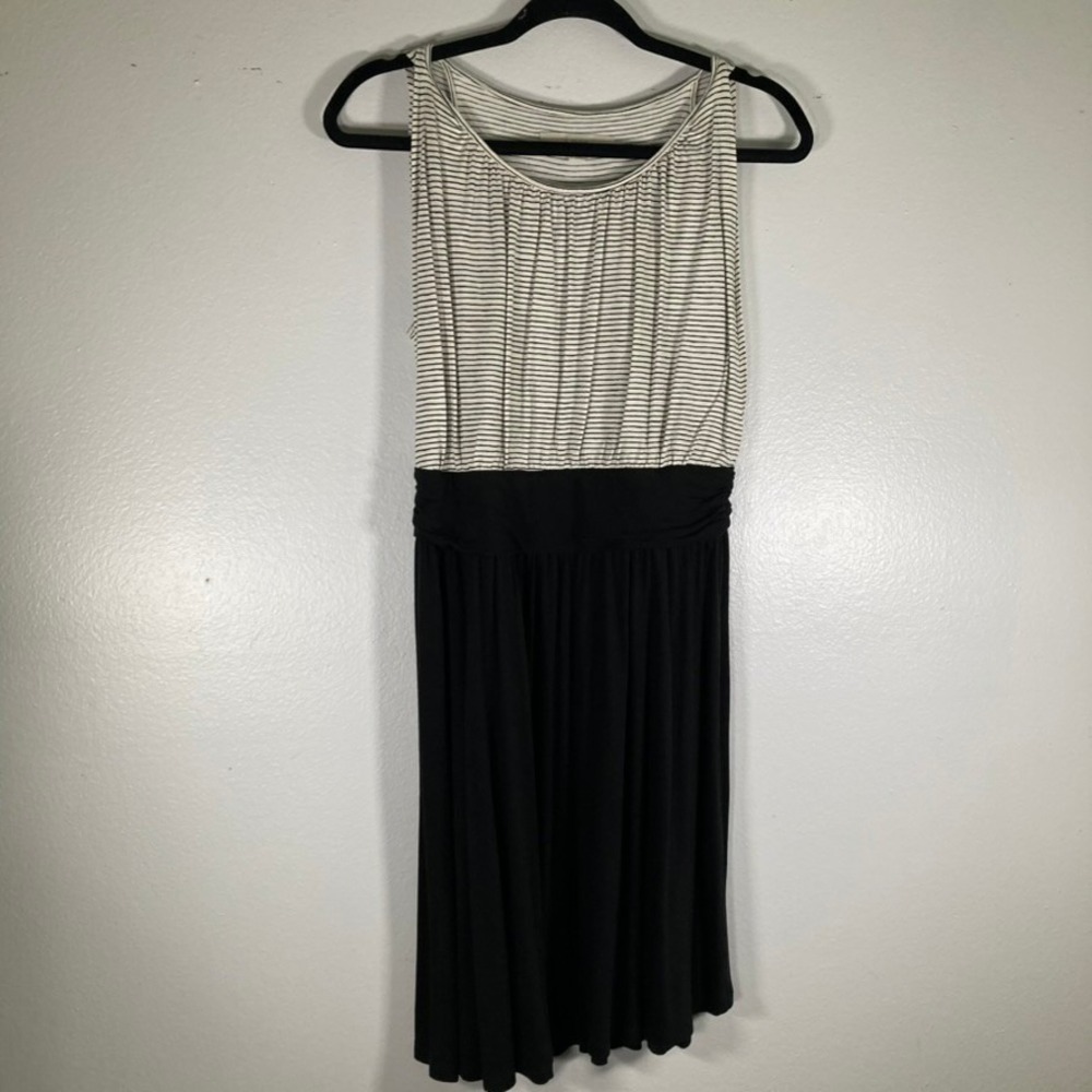 Ann Taylor LOFT Women MP Black White Striped Sleeveless Knit Dress Petite